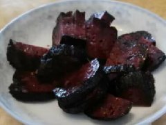 吕高安：猪血丸子，弹起过年的土琵琶